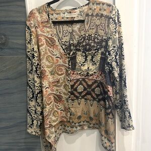 Artisan Deluxe,100% Viscose, patchwork print, button down v neck, button cuff.